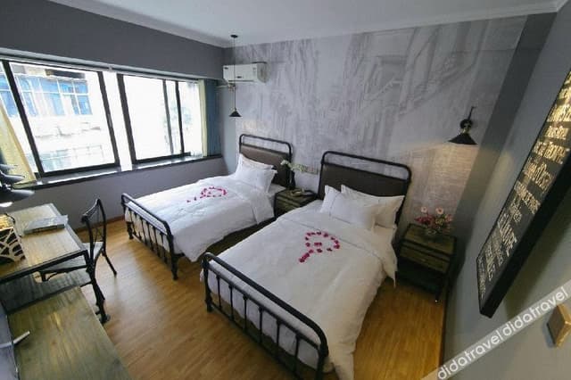 Guestroom (2 beds)