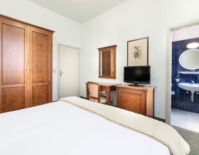 Comfort Double or Twin Room