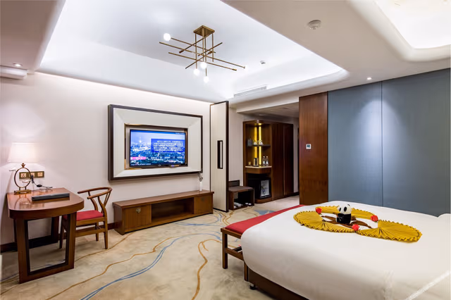 Cloud View Deluxe big bed room