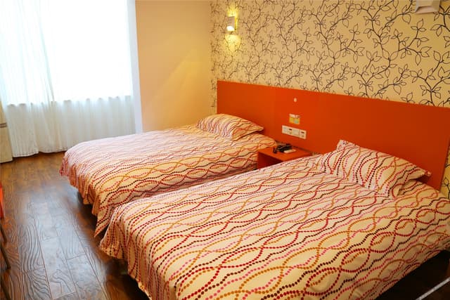 Business Standard Room