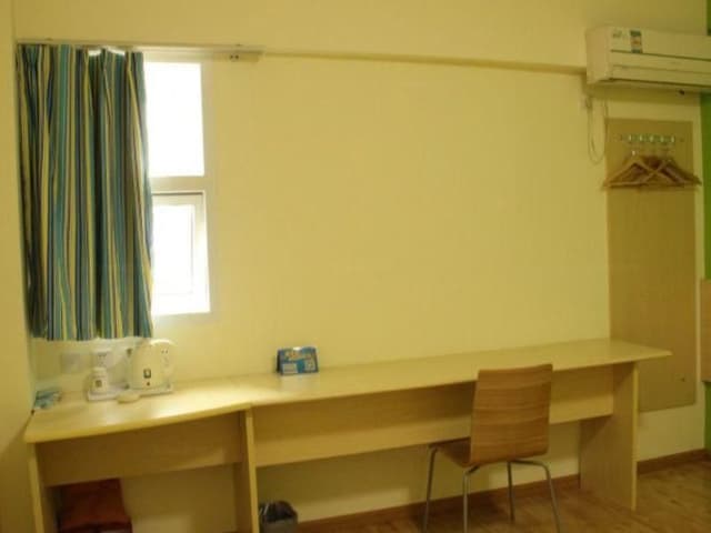 7 Days - Zizhu Twin Room