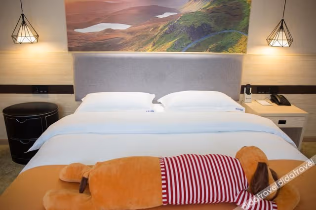 Rezen - Superior 1 Bed Room