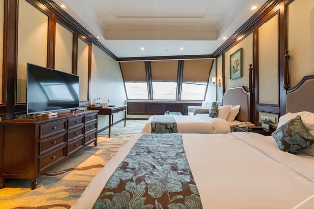 American-Style Standard Room