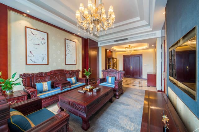 Executive Suite