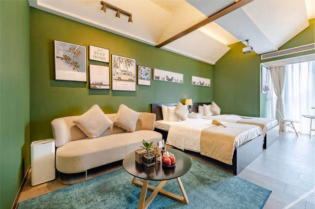Guestroom (2 beds) (Fridge)