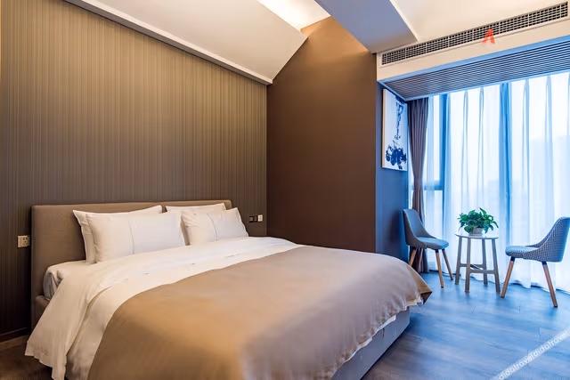 Guestroom (Double bed) (Fridge)