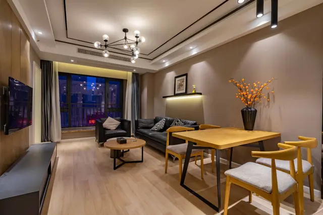 Business Suite - 2-Bedroom