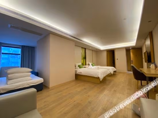 Parent-child Family Suite