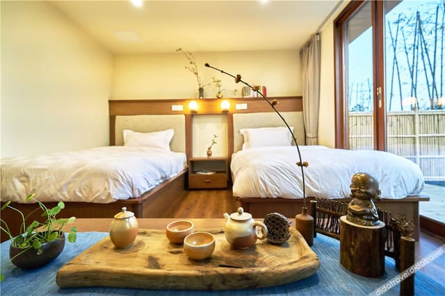 Guestroom (2 Beds)