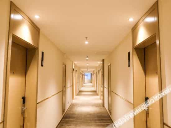 City Comfort Inn (Chengdu Qingbaijiang Cultural and Sports Center) City Comfort Inn (Chengdu Qingbaijiang Cultural and Sports Center)