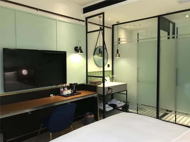 Modern King Room