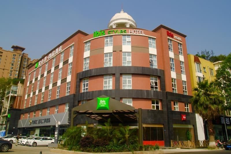 Holiday Inn America Holiday Inn America