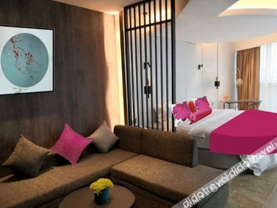 Romantic Room (Roundbed)