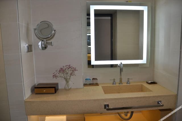 Boutique Queen Room