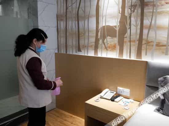 Elan Light Hotel (Dujiangyan Sunac Cultural Tourism City) Elan Light Hotel (Dujiangyan Sunac Cultural Tourism City)