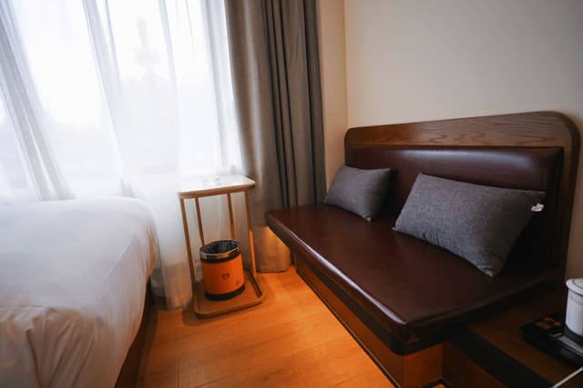 Modern Room (2 beds)