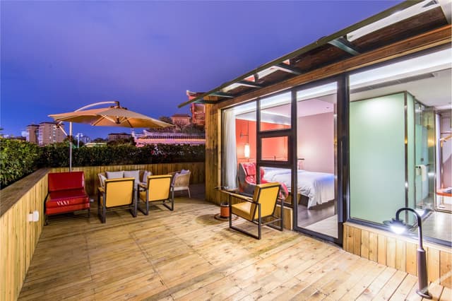 Garden Room (2 Beds)