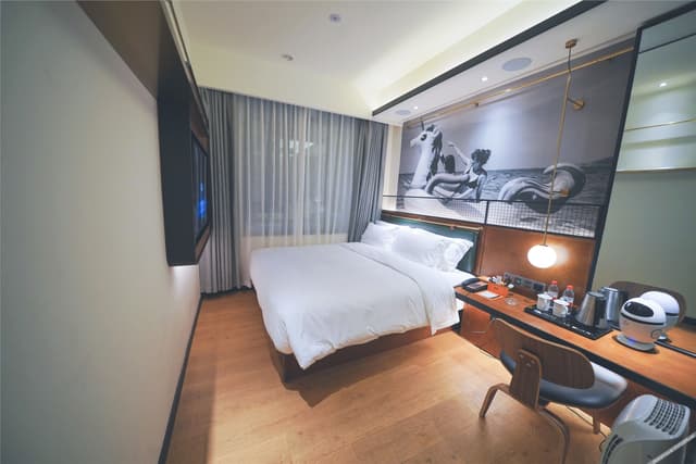 Modern S Room