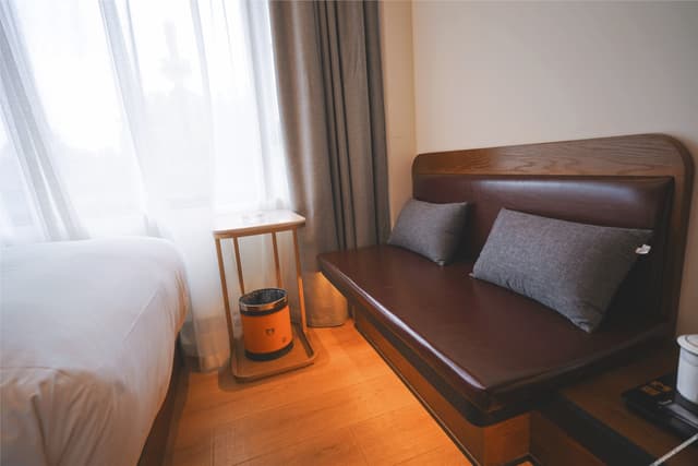 Modern Room - With View (2 Beds)