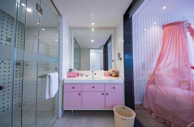 Family Friendly Twin Room