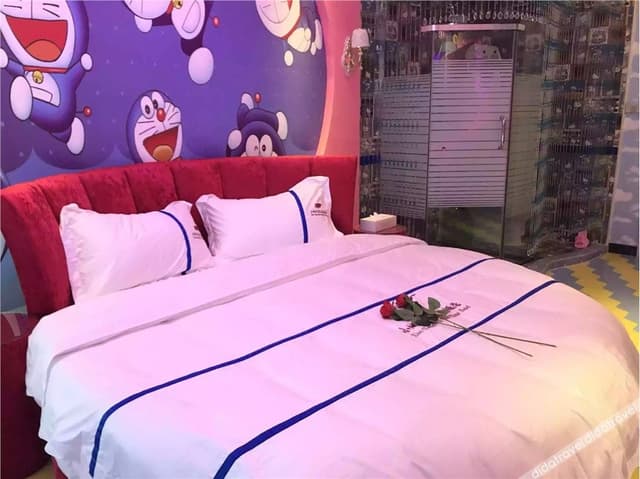 Guestroom (Roundbed)