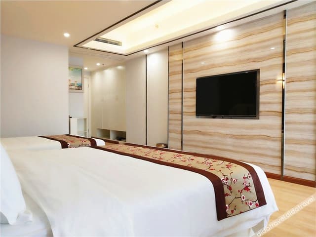 Parent-child Room