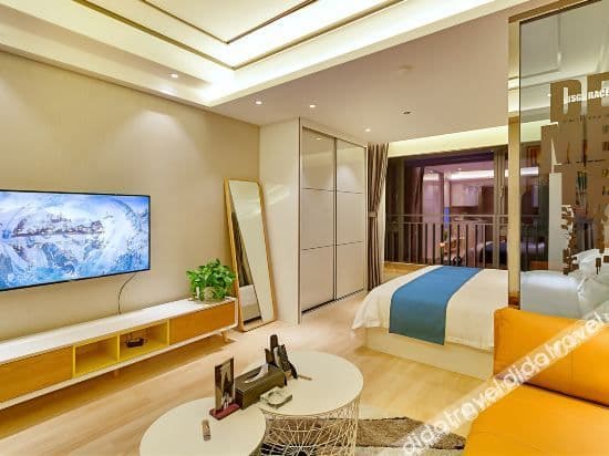 Boutique Queen Room