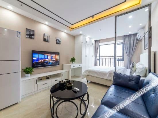 Boutique Queen Room