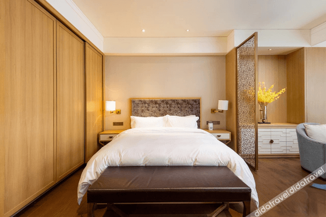 Deluxe View Room