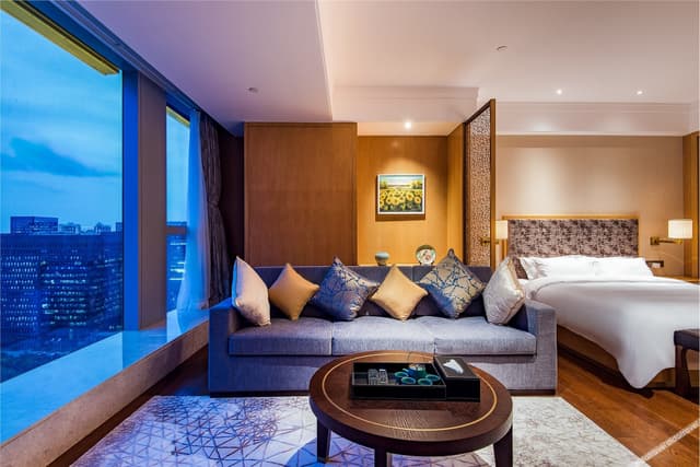 Deluxe View Room
