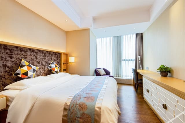 Deluxe View Suite Room