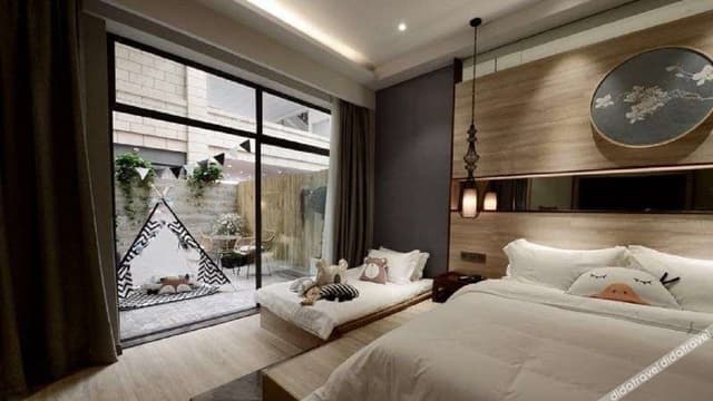 Family Fun Room (King Koil Mattress + Smart Guest Control)