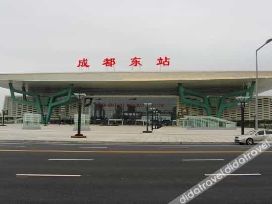 Yeste International Hotel (Chengdu Panda Base Longtansi Subway Station) Yeste International Hotel (Chengdu Panda Base Longtansi Subway Station)