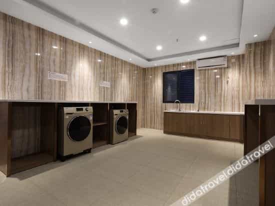 Yeste International Hotel (Chengdu Panda Base Longtansi Subway Station) Yeste International Hotel (Chengdu Panda Base Longtansi Subway Station)
