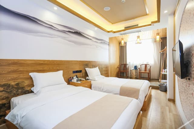 Vintage Themed Room (2 beds)