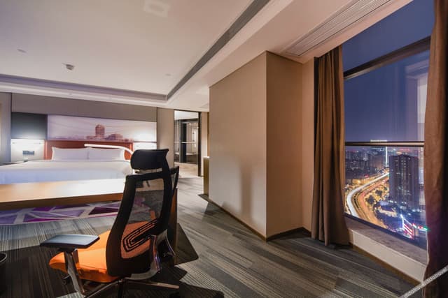 Huanpeng Suite