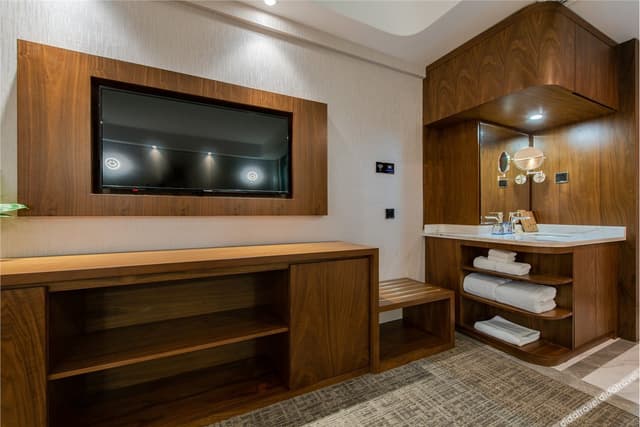 Premier Twin Room