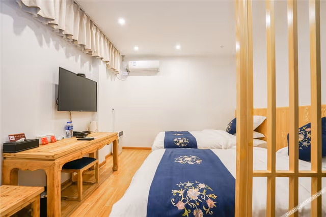 Wenxuan Twin Room