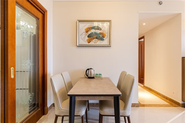Finely Decorated Fresh Elegant Three-Bedroom Apartment