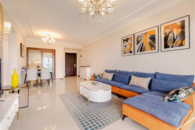 Finely Decorated Nordic Artistic Three-Bedroom Apartment