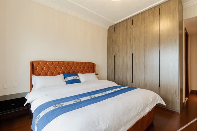 Finely Decorated Nordic Artistic Three-Bedroom Apartment