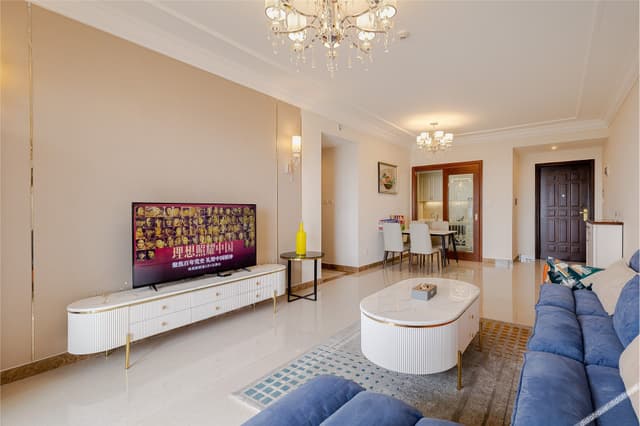 Finely Decorated Nordic Artistic Three-Bedroom Apartment