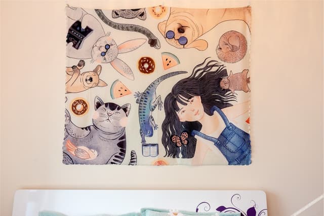 Finely Decorated Cozy Three-Bedroom Apartment