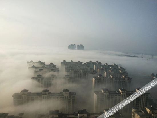 Yanshe Hotel (Meishan Huanglongxi Evergrande Jinbi Tianxia)4