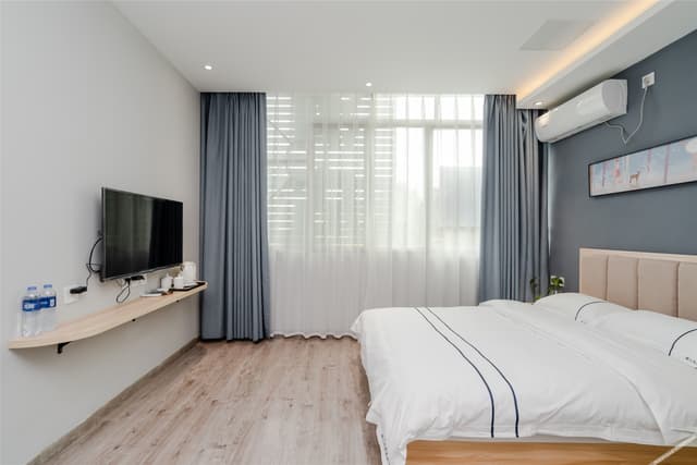 Romantic Double Room
