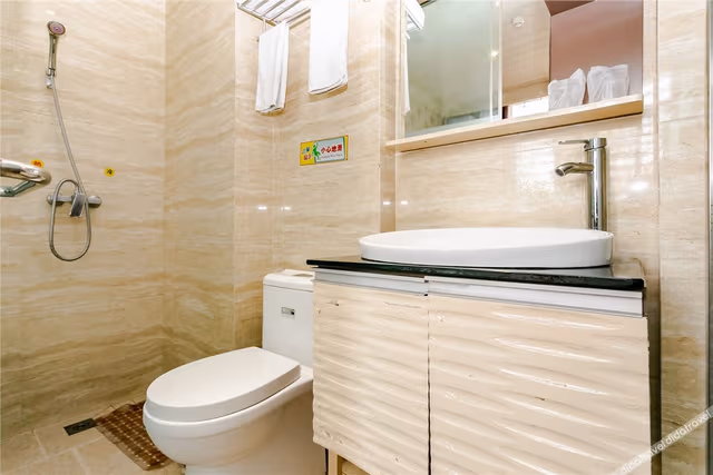 Standard Room (2 Beds)
