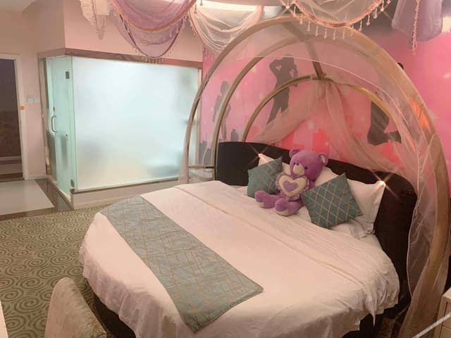 Brand New Double Bed Room