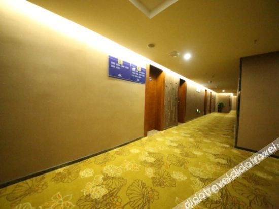 Lantu Holiday Hotel1