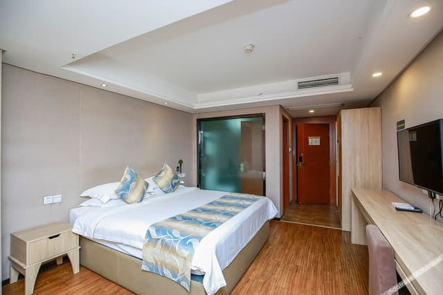 Basic Double Room