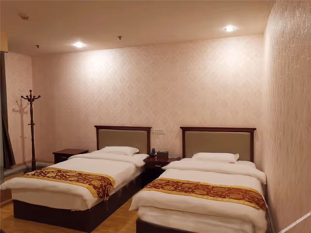 Business Standard Room